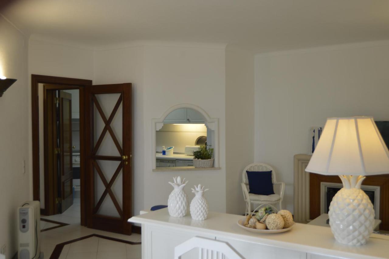 Apartamento Proximo Da Marina Vilamoura C/Piscina E Estacionamento Bagian luar foto
